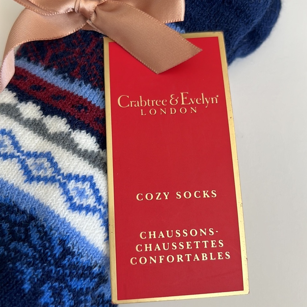 Crabtree & Evelyn Cozy Socks Blue Nordic Womens Size 5-8 - Picture 2 of 6